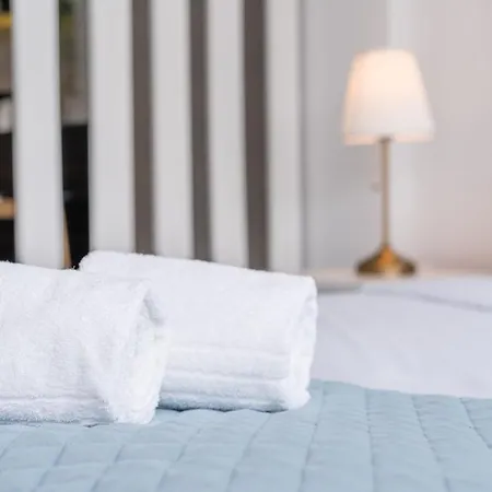 Guestready - Light & Bright *